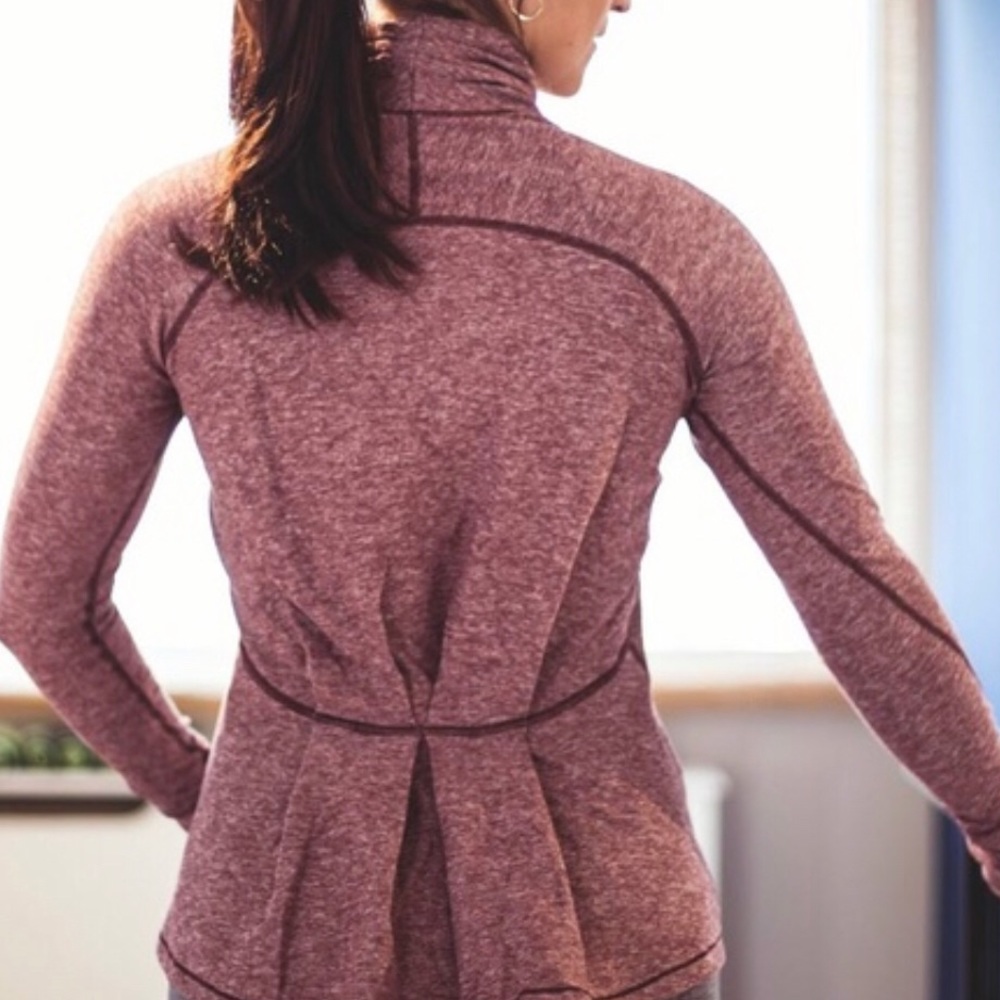 Warm your core LS tee size 6, Bordeaux